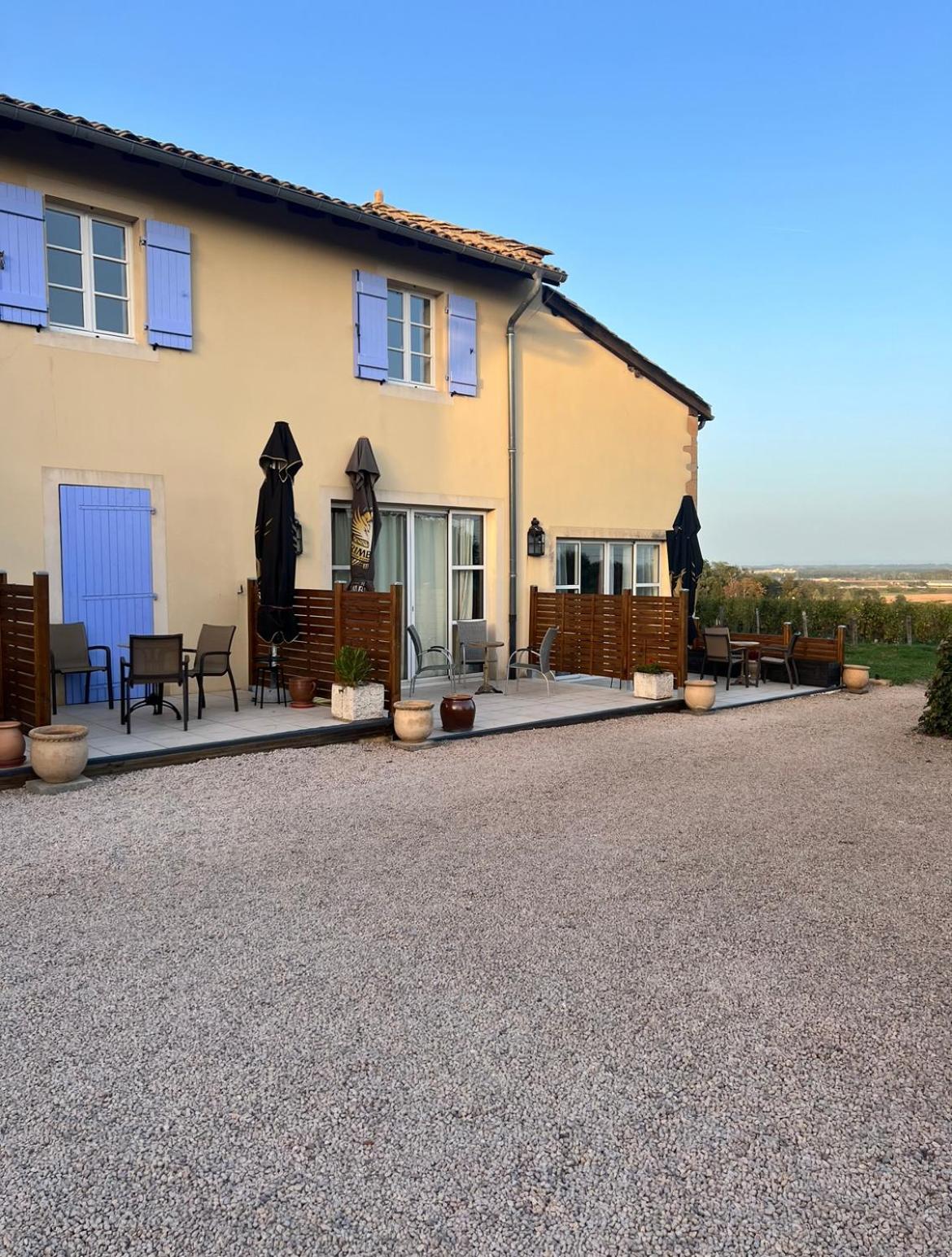 La Cote Des Blancs - Domaine Viticole & Maison D'Hotes Vinzelles Exterior photo